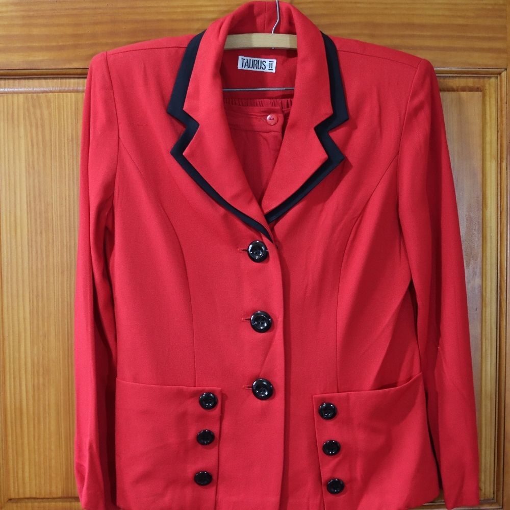 Taurus II Vintage 80s Red Black Trim Pantsuit Womens 10 Retro Power Suit Set - Picture 2 of 16